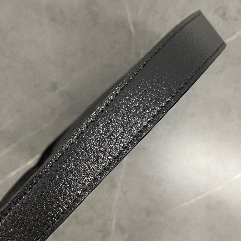 The Row women’s half moon bags - Picture 7 of 9